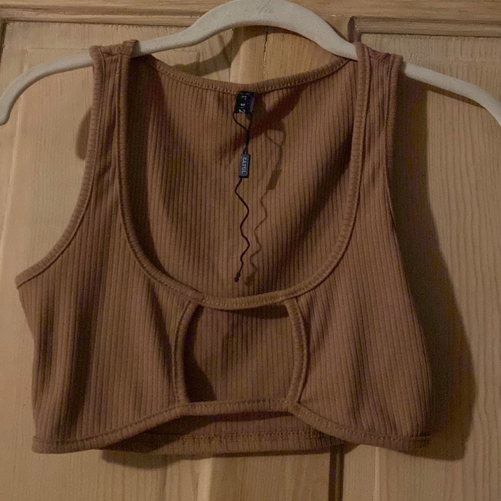 Brown/tan crop top, zaful, size s, never worn, tag ripped off.